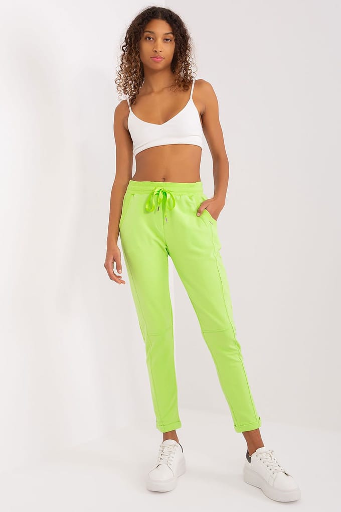 Street Motion Pants - Light Green / M