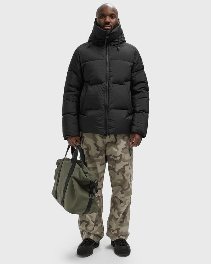 Crofton Puffer Matte