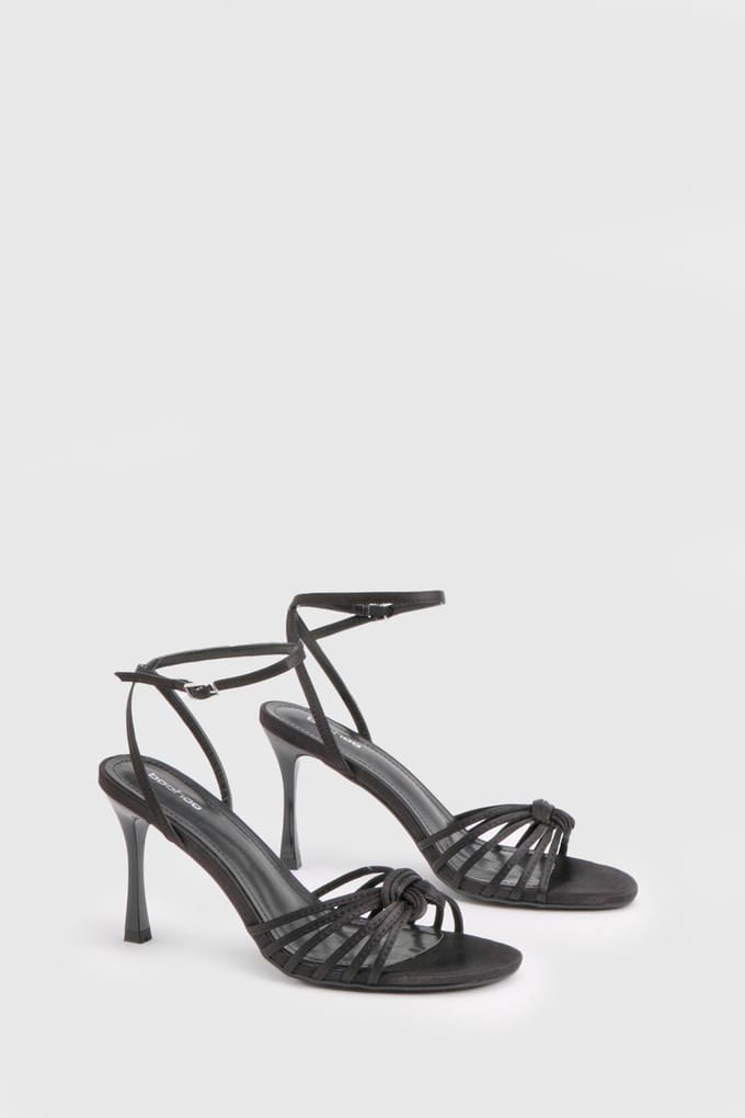 boohoo Dames Satijnen Bandjes Lage Stiletto Hakken | Black | Maat: 5