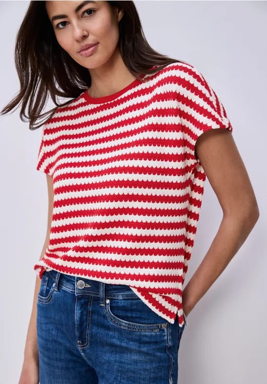 Shirt met losse schouders en strepen