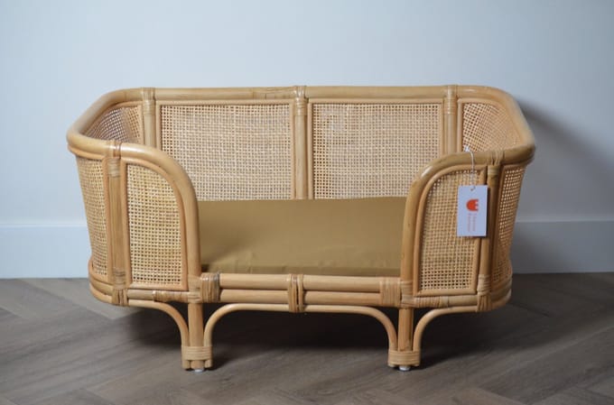 Château Rustique - Rotan hondenbed Nero met kussen - maat M - 80x50x40 cm