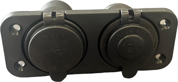 Ripca inbouwmodule - 12 V stopcontact & 2 x USB C met montageplaat