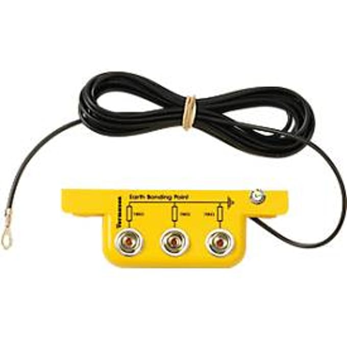 Treston QuatreX ESD-aardingsaansluitdoos, 3 drukknoppen, 3 aansluitingen, 1 megohm