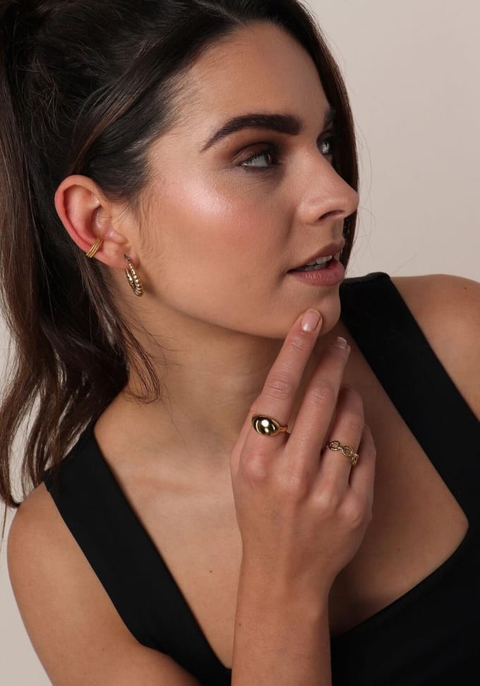 Notre-V Omss22-031 Earcuff Sieraden Dames - Goudkleurig - Maat ONESIZE