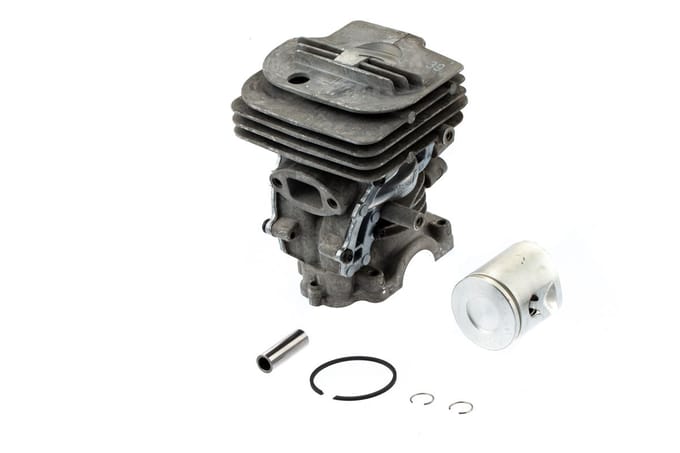 Cylinder and piston