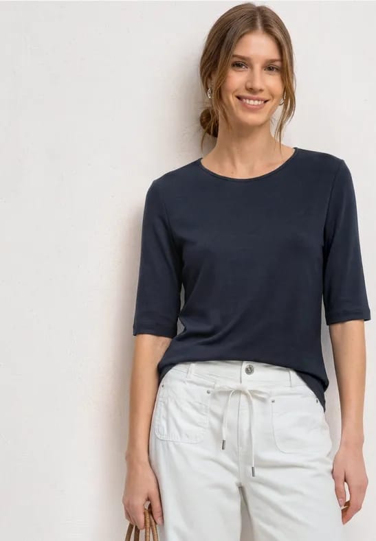 Basic Shirt met ronde hals in Unifarbe