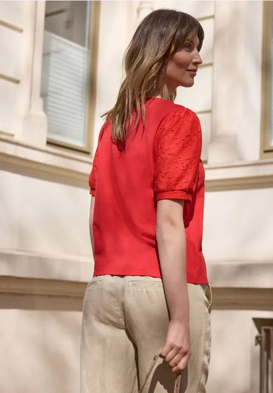 Shirt met ronde hals en kanten mouwen