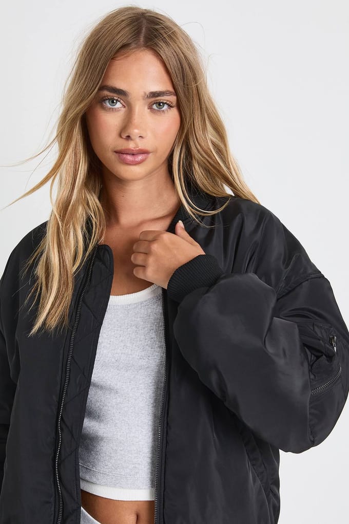 boohoo Dames Oversized Bomberjack | Zwart | Maat: 36