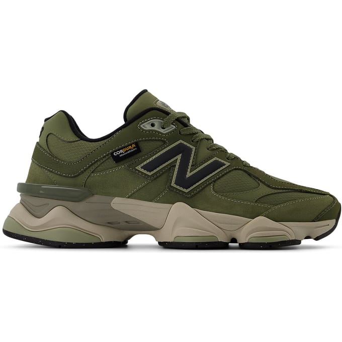 New Balance 9060 Sneakers Heren - Olijf - Maat 42.5 - Suède