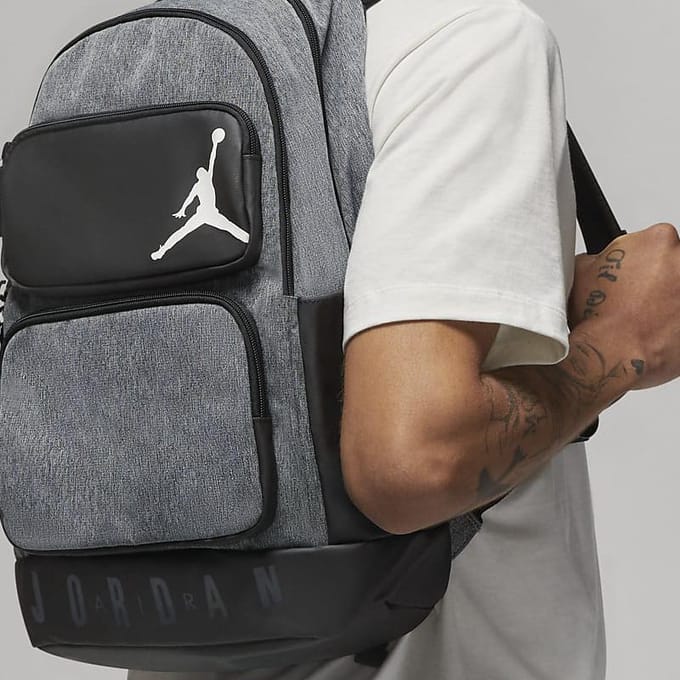 Sac à dos JORDAN Large Gris Carbone 9A0670-GEH black