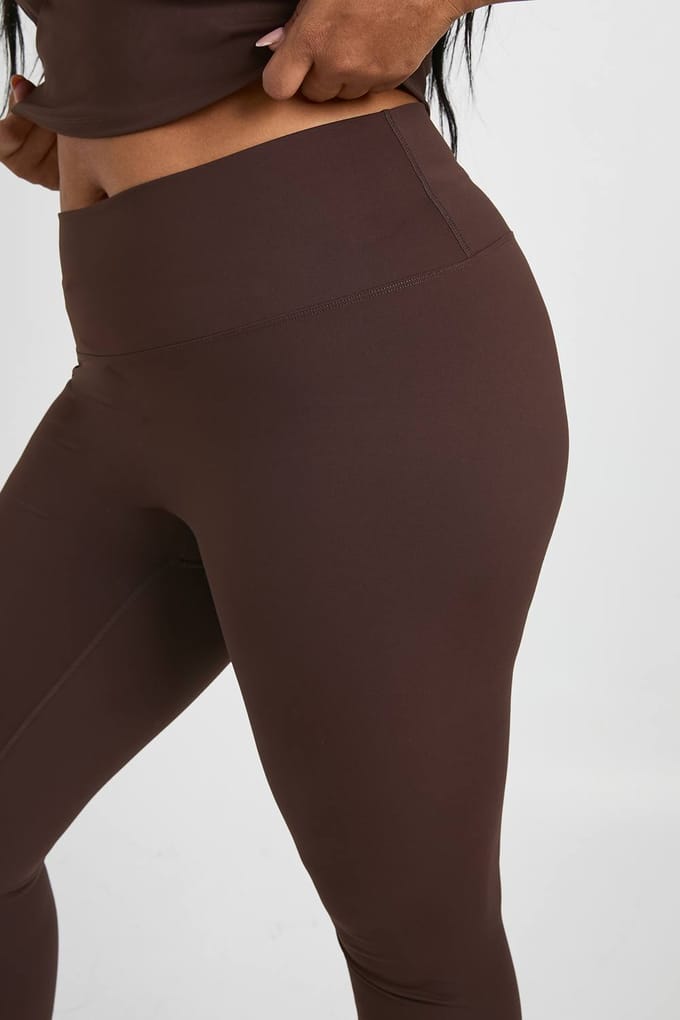 boohoo Dames Plus superzachte sculpting naaddetaillegging | Koffie | Maat: 48