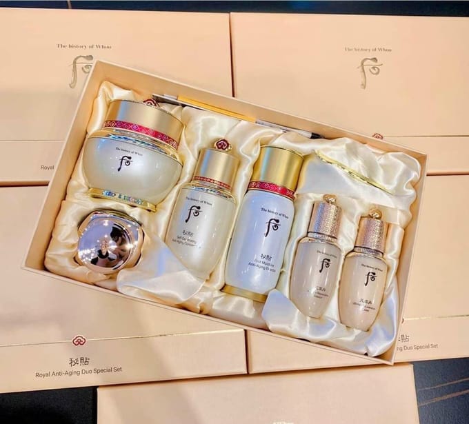 The History of Whoo Bichup Duo Royal Anti-Âge Ensemble Spécial gray
