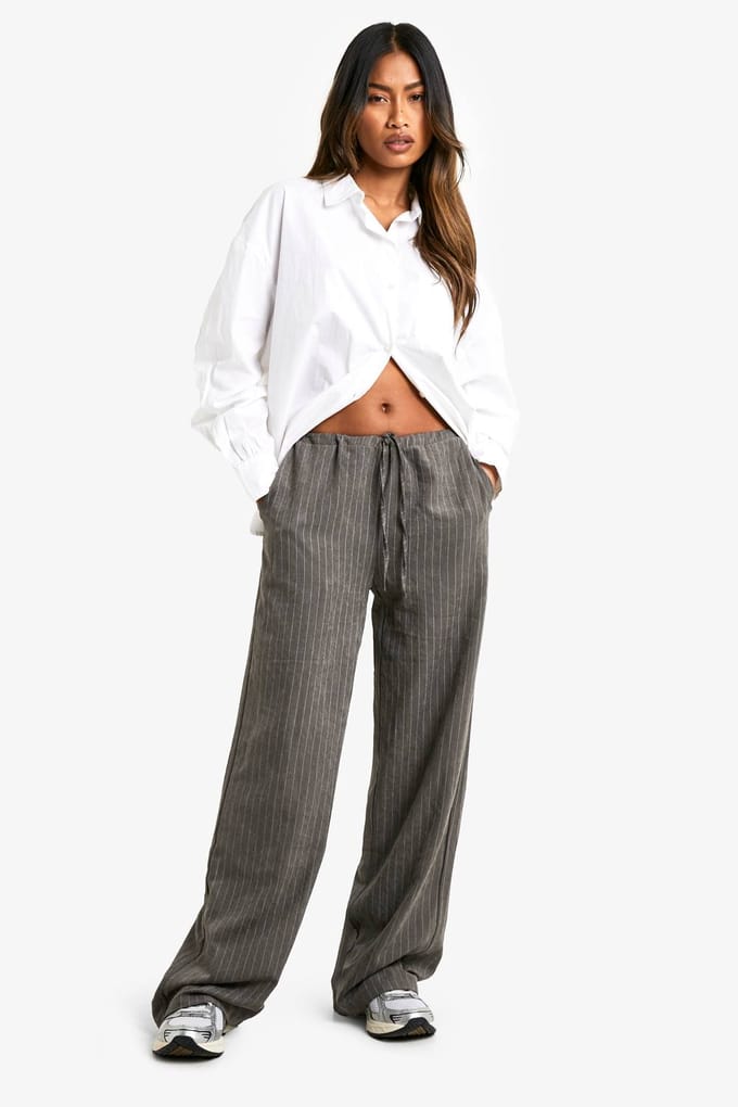 boohoo Dames Soft Touch Oversized Gestreepte Broek met Wijde Pijpen | Houtskool | Maat: 36