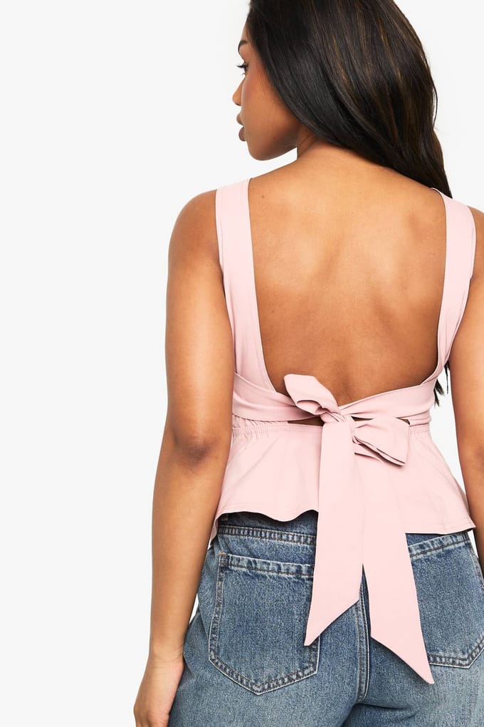boohoo Dames Bengaline Top met Open Rug en Gebonden Peplum | Roze | Maat: 42