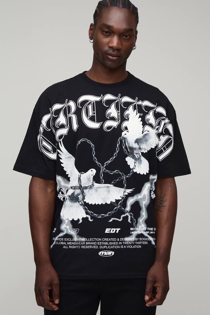 Lang Zwart Oversized Gothic Duif Over De Naden Print T-shirt | Black | Size Small