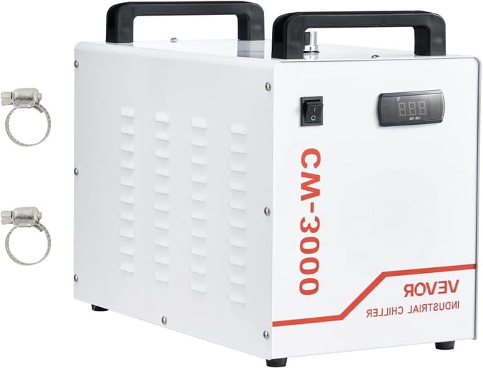 Industriële Waterkoeler - Koelsysteem Tank - Precisie Koeling - Real-time Temperatuur - 9 Liter - Wit