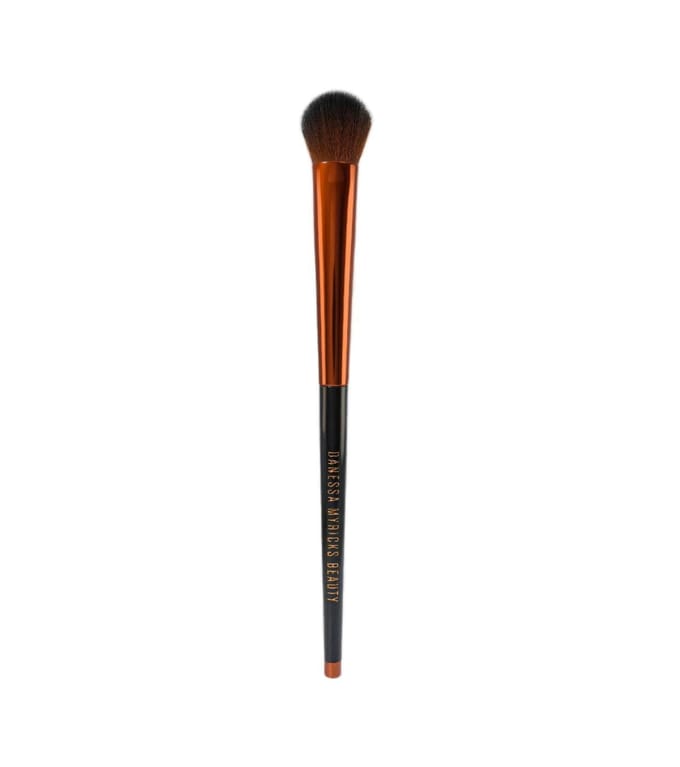 Danessa Myricks Beauty Yummy Face 3.0 All Over Concealer Brush 1 st