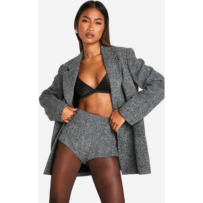 boohoo Dames Visgraat Getailleerde Hotpants | Zwart | Maat: 42