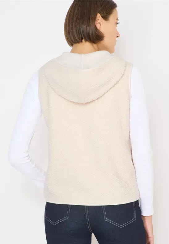 Teddy Troyer vest