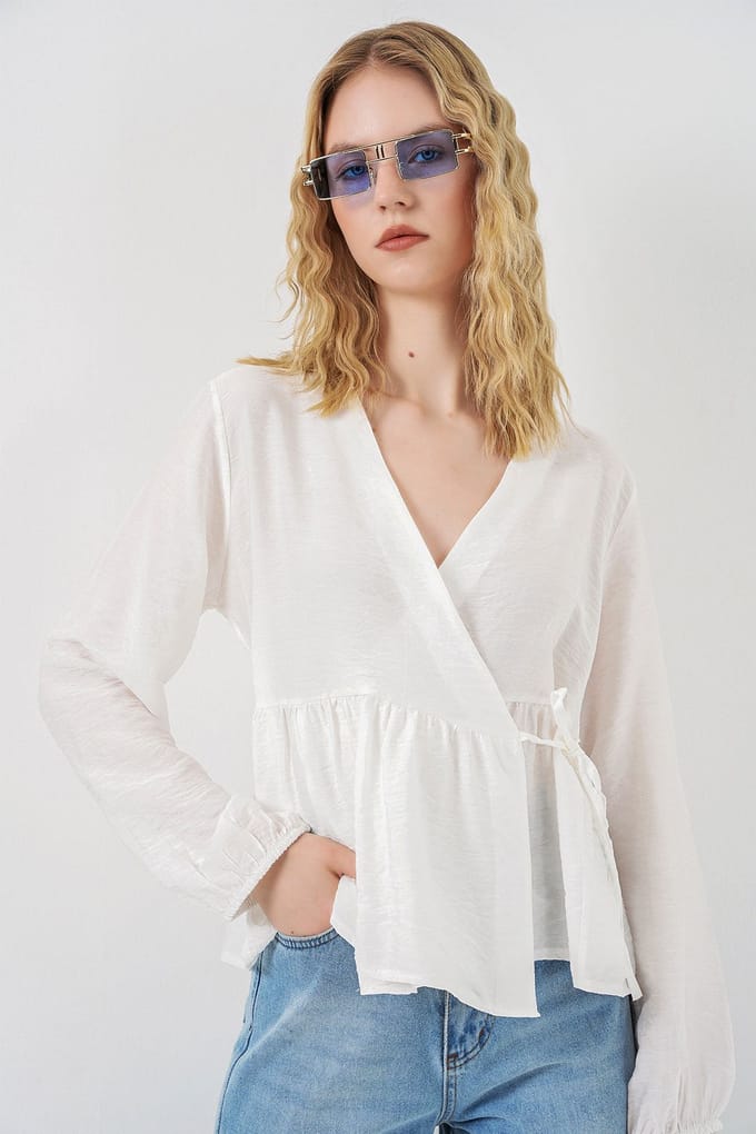V-hals Blouse met Strikdetail en Kreppé