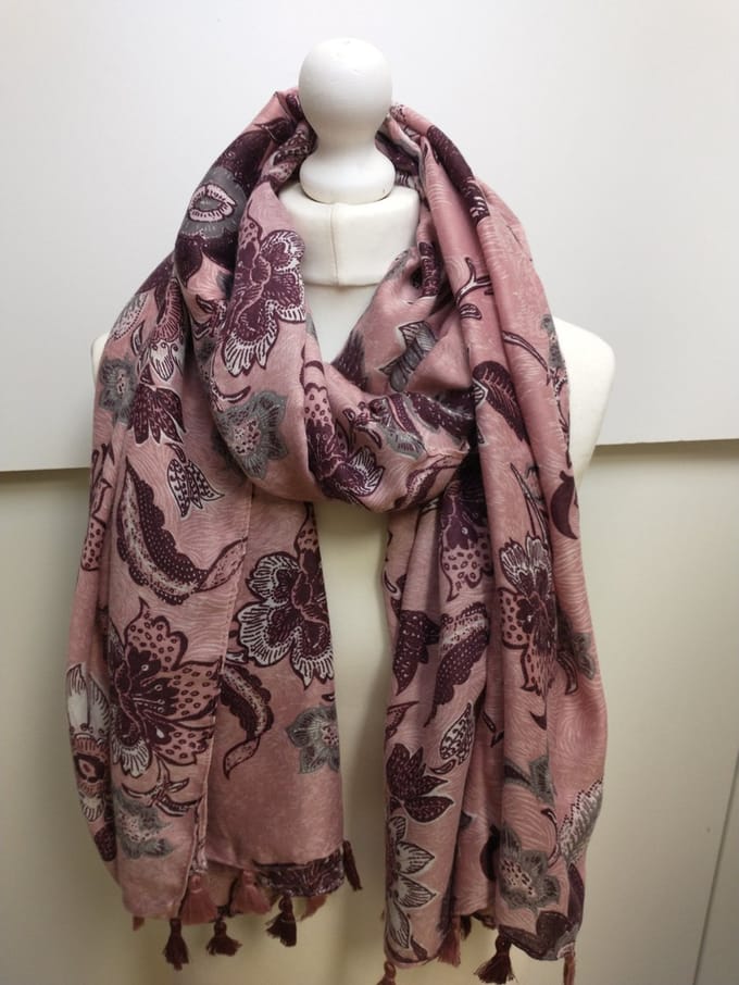 Lange dames sjaal Friede-gebloemd motief-roze wit grijs bordeaux rood