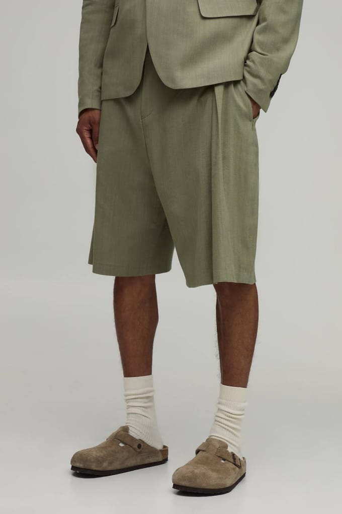Linnen-look Wide Fit Plooifront Getailleerde Jorts | Olive | Size 36