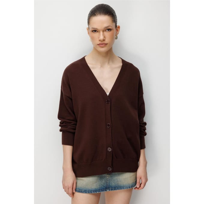Lange Geribde Trui Cardigan met V-hals en Knopsluiting