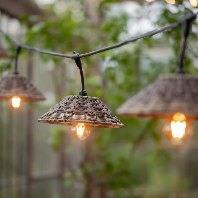 PR Home buitenlicht ketting LIS, rotan look, 5-lamps