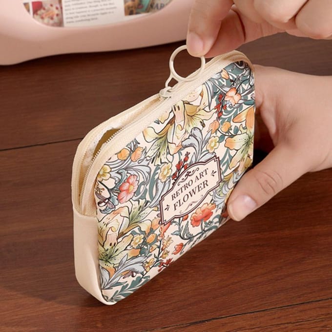 Nieuwe PVC Maandverband Tas Grote Capaciteit Multifunctionele Portemonnee Mini Datakabels Organizer groen