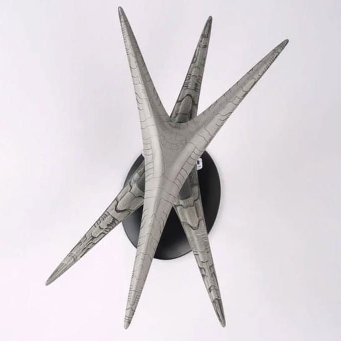 Eaglemoss Publications Ltd. Battlestar Galactica Diecast Mini Replica Cylon Basestar (Modern) Replica: down-scaled