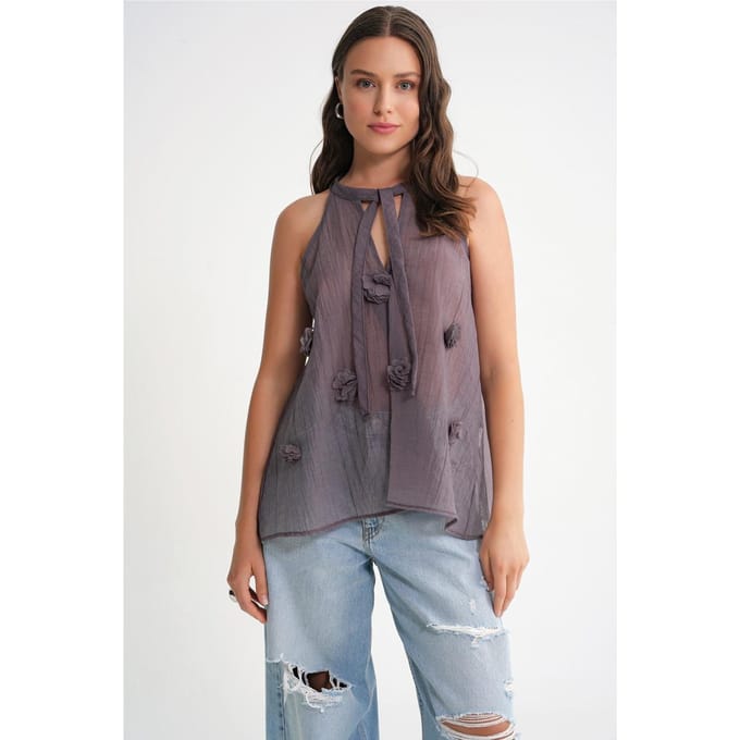 V-hals Blouse met Striksluiting en Rimpels
