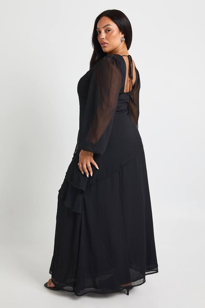 boohoo Dames Plus Chiffon Ruche Maxi-jurk | Black | Maat: 16