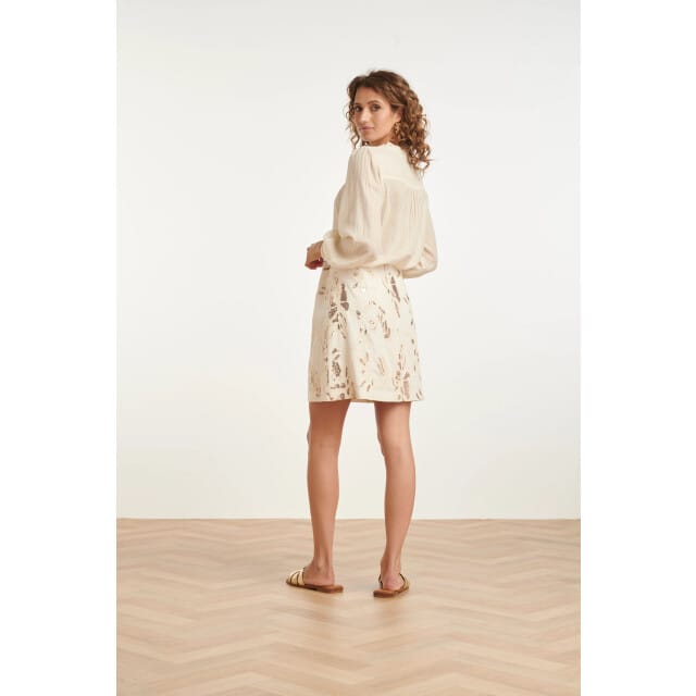 Smashed Lemon Crème blouse met gesmokte details en boho rijgsluiting |