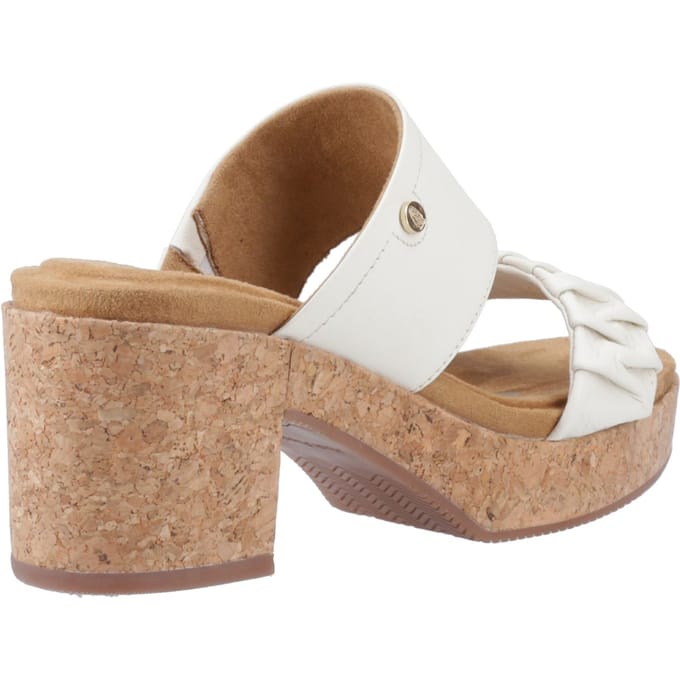 Hush Puppies Poppy Leren Dames Crème Sandalen