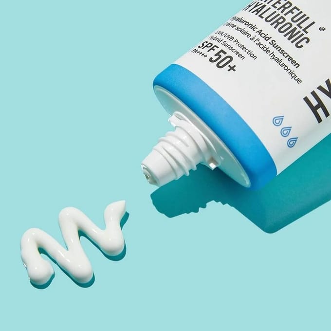 [Jumiso] Waterfull Hyaluronic Sunscreen SPF 50+ PA++++ 50ml white