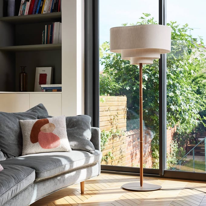 MARKET SET Pebble textiel vloerlamp, crème