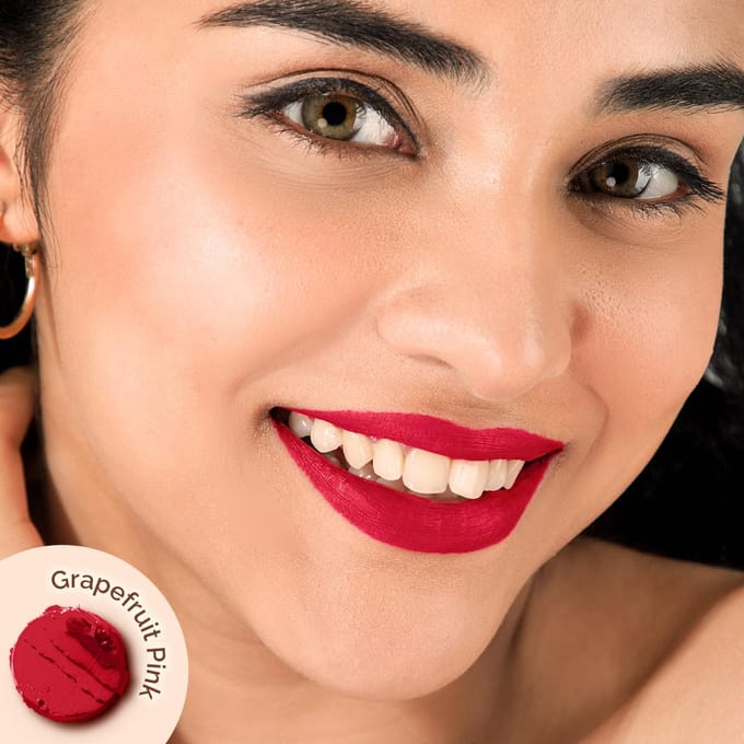 Mamaearth Moisture Matte Longstay Lippenstift 2g Pak van 1 - Vlekbestendige Roze Grapefruit Lipkleur red