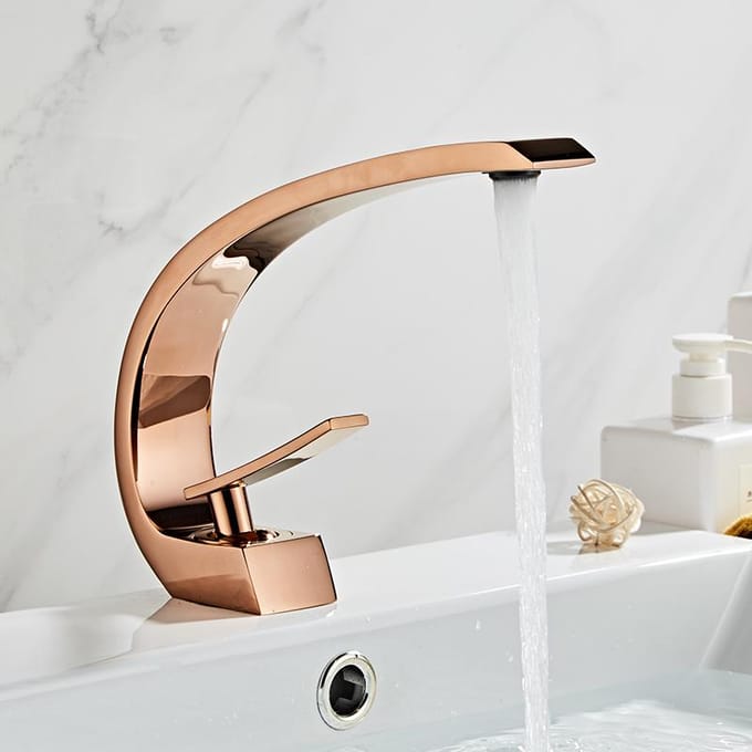 Robinet mitigeur de salle de bains moderne, robinet de lavabo noir/or, robinet de lavabo à poignée unique, robinet de cascade froide noir