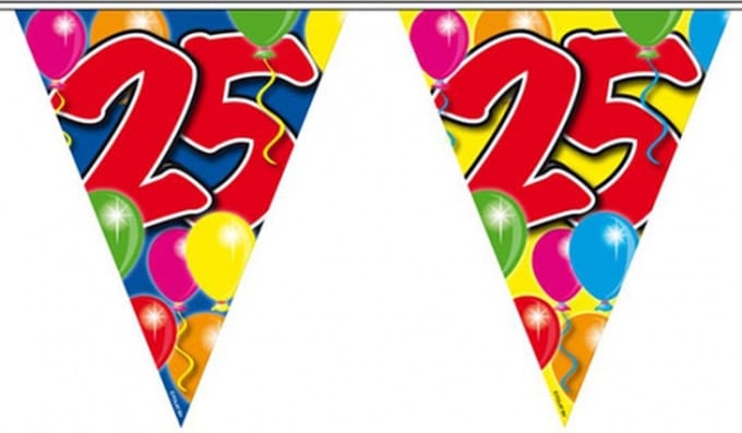 Versiering - vlaggenlijn/vlaggetjes/slinger - 25 jaar - thema - 10 meter