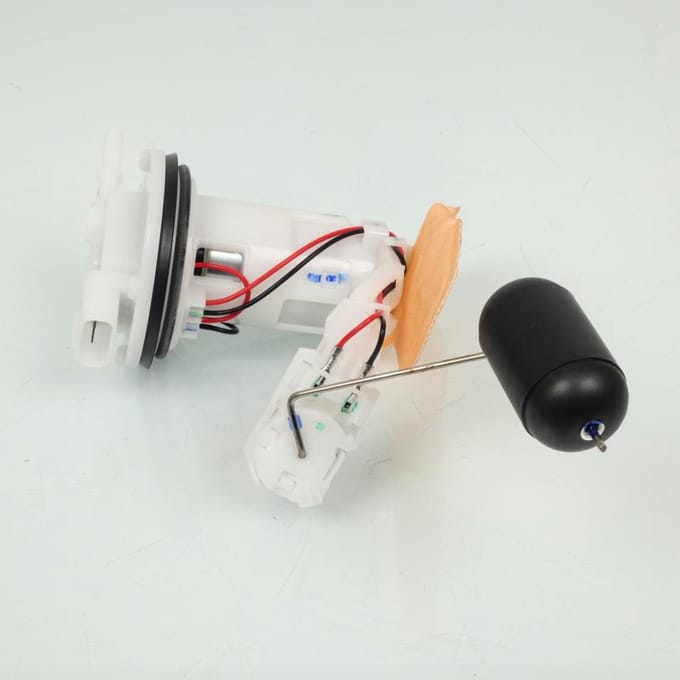 Pompe à essence One pour scooter Honda 150 SH IE 2013 à 2016 16700K01D02 Neuf