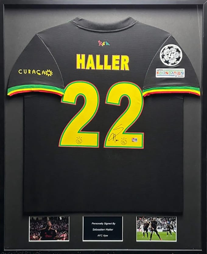 Sebastien Haller AFC Ajax 21/22 ingelijst 3e shirt