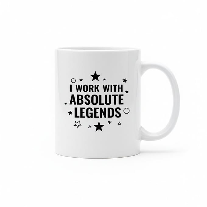 Grappige Werk Tekst Koffiemok 330 ml – “I Work with Absolute Legends” Cadeau Mok voor Collega’s