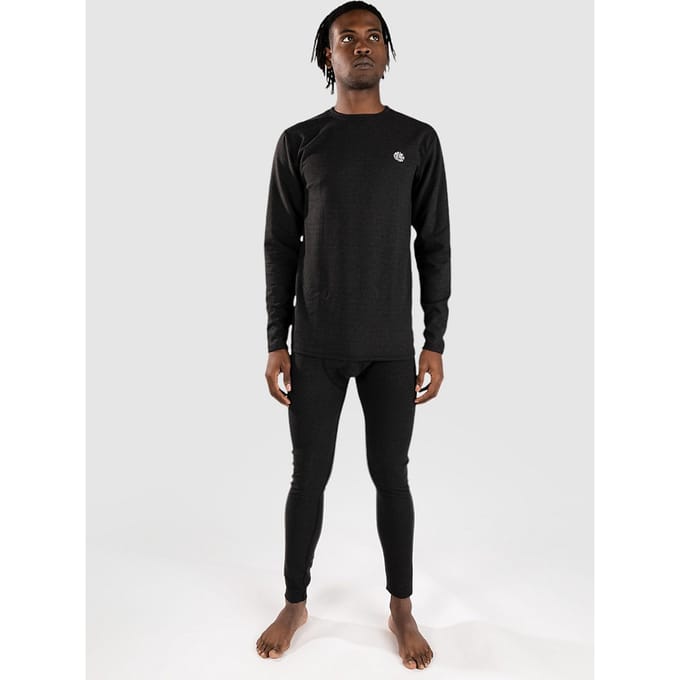 Blue Tomato Essential Comfort Thermo Shirt zwart