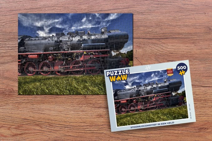Puzzel Stoomlocomotief in een veld - Legpuzzel - Puzzel 500 stukjes