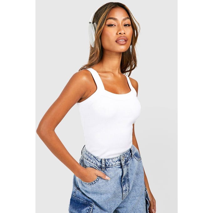 boohoo Dames Geribbelde vest met dikke binding en gebogen bandjes | Wit | Maat: 38