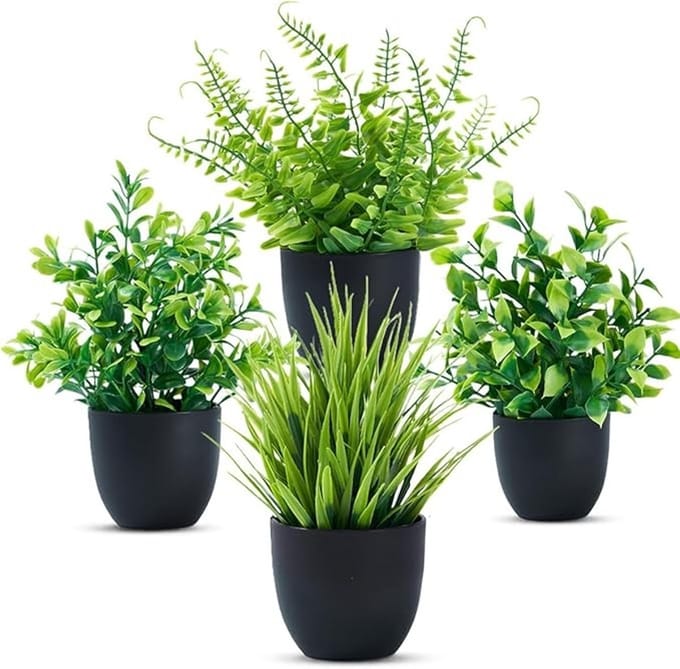 Set van 4 Mini Kunstplanten in Zwarte Potten voor Binnen