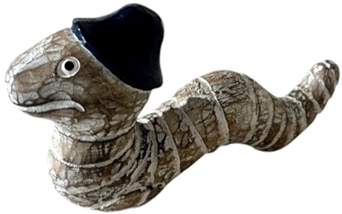Worm Wanda 13 cm donkerbl hoedje