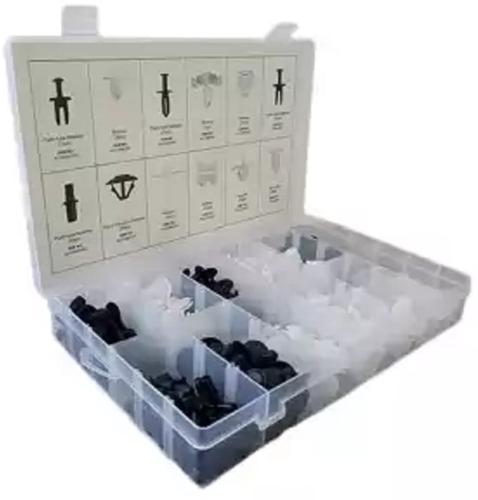 Assortiment van 270 stuks interieur clips voor dashboardpanelen, deurpanelen en bekleding van Benz voertuigen.