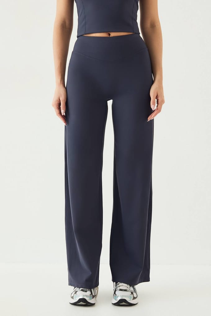 Dames DSGN Studio Ultra Sculpt Rechte Pijp Broek | Midnight Blue | Maat: XS