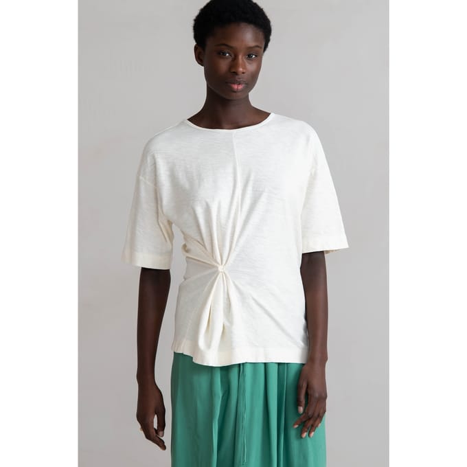 Humanoid Carun Milk Maat: XS | Tops Outlet | Dames | Wit
